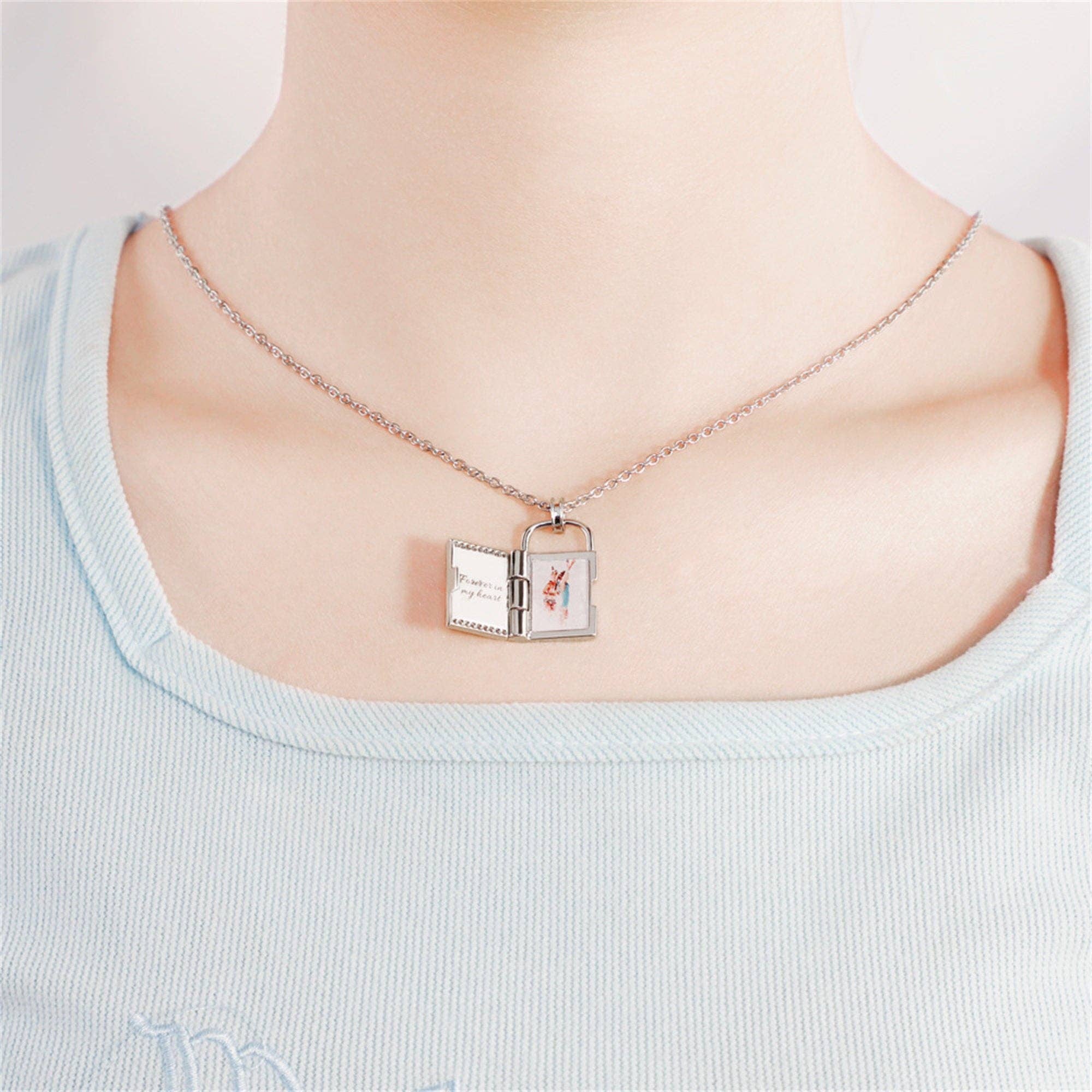 Custom Lock Photo Locket Necklace